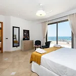 Apartment Ph Bellagio: Luxurious And Romantic Duplex Penthouse With Private Pool & Sea Views Benalmadena