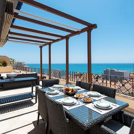 Ph Bellagio: Luxurious And Romantic Duplex Penthouse With Private Pool & Sea Views