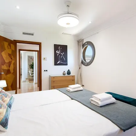 Ph Bellagio: Luxurious And Romantic Duplex Penthouse With Private Pool & Sea Views Appartamento