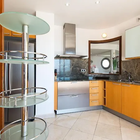 Appartamento Ph Bellagio: Luxurious And Romantic Duplex Penthouse With Private Pool & Sea Views *